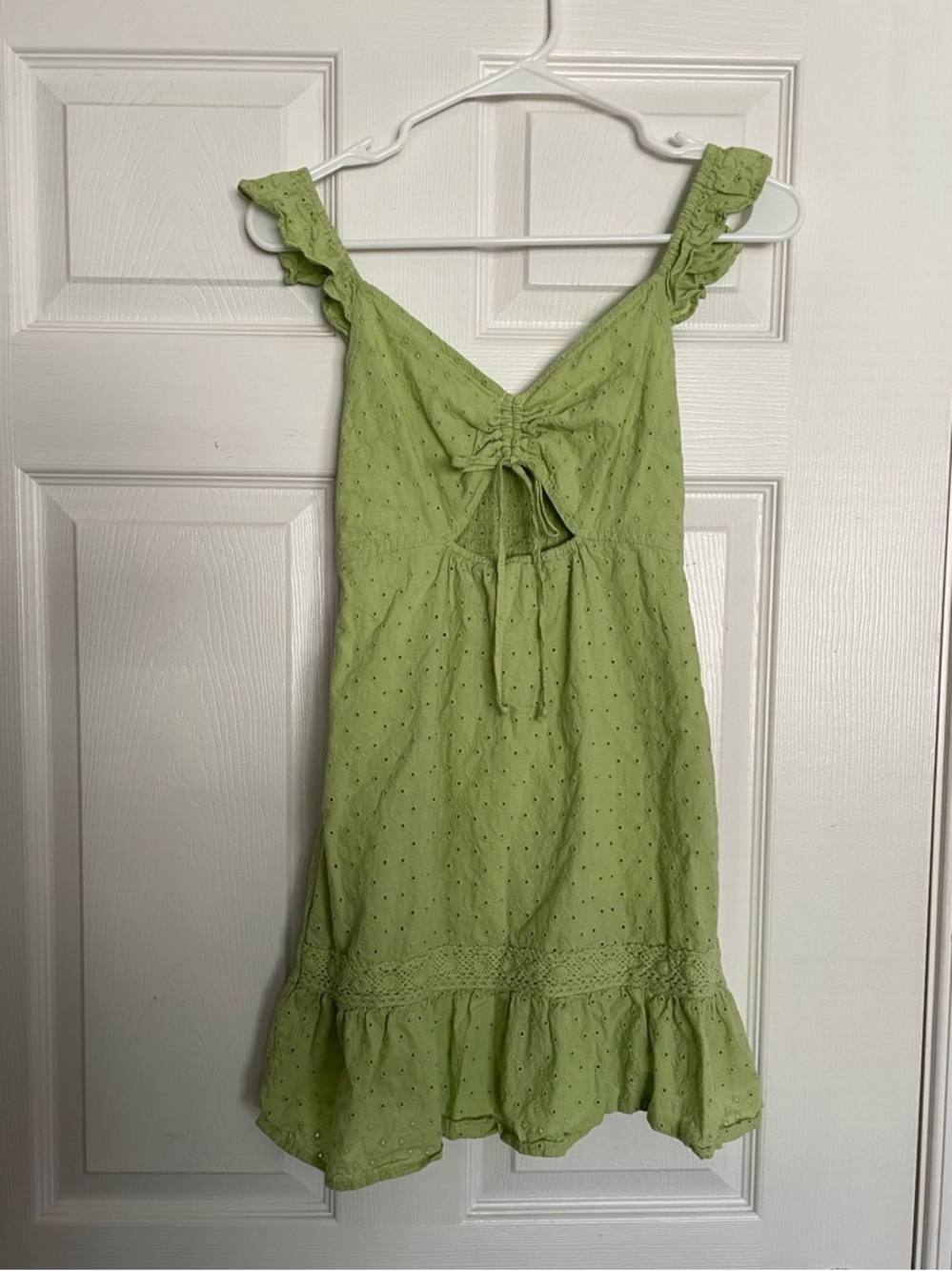Live to be Spoiled Size Small Light Green Eyelet Tie-Front Sundress